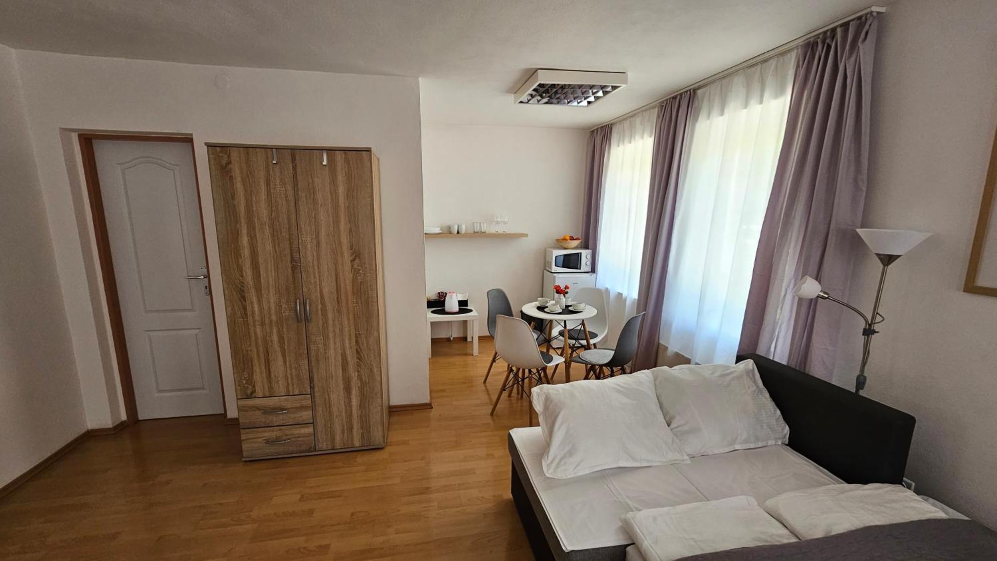 Apartmany V Zlatej Ulicke ボイニツェ エクステリア 写真